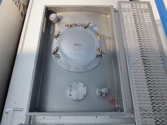 Voorraad 20 ft ISO tankcontainer 26000 liter met 4,0/6,0Mpa druk en 316L/SAN50028-7/WNr 1,4402/1,4404 tankmateriaal