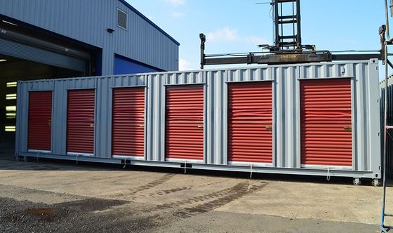 40ft droge CSC gecertificeerde container met rolluikdeuren en interne afmetingen van 12.032 x 2.352 x 2.695 m