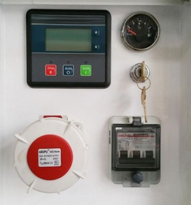 Onderstel van een vrachtwagen of een aanhangwagen Genset Dieselgenerator voor een Reefer-container 460/230V Nominale spanning 60 Hz Frequentie