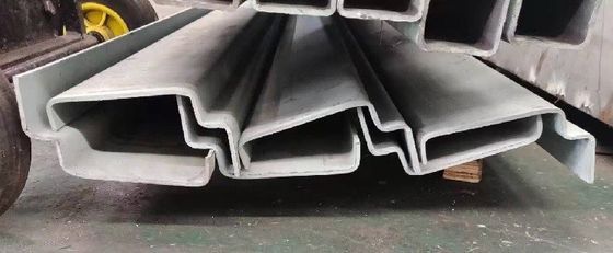Sandblasting 4.5 mm Corten Steel C Type Z Type Shipping Container Bottom Side Rail Containeronderdelen en accessoires