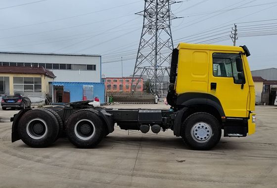 450 pk 600 L brandstoftank Links Euro 2 Semi-trailer 6X4 Zware vrachtwagen Traktorkop Dieselbrandstof Automatische handgeschakelde transmissie